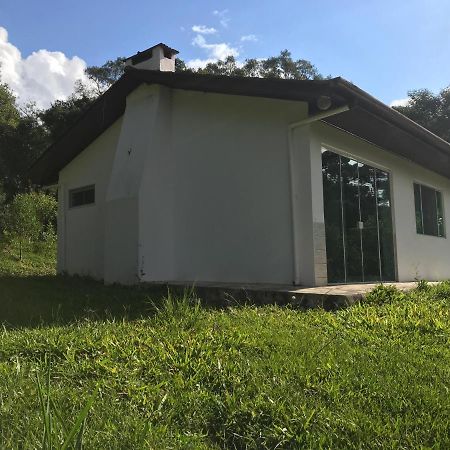 Casa De Campo Santuario Bellatrix Villa Ribeirao Amarelo Bagian luar foto